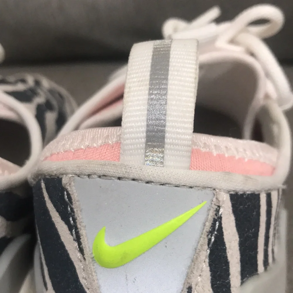 Nike X Olivia Kim Air Footscape No Cover Zebra Print Shoes - Picture 6 of 10